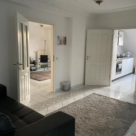 Daire Parkplaetze, Einzelbetten, 2 Balkone, Fast Wi-fi 100 Mbit, Homeoffice, Aufzug, Lichtdurchflutet, Panoramablick