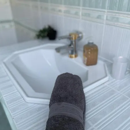 Parkplaetze, Einzelbetten, 2 Balkone, Fast Wi-fi 100 Mbit, Homeoffice, Aufzug, Lichtdurchflutet, Panoramablick Daire *