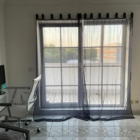 Parkplaetze, Einzelbetten, 2 Balkone, Fast Wi-fi 100 Mbit, Homeoffice, Aufzug, Lichtdurchflutet, Panoramablick