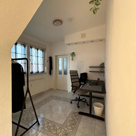 Parkplaetze, Einzelbetten, 2 Balkone, Fast Wi-fi 100 Mbit, Homeoffice, Aufzug, Lichtdurchflutet, Panoramablick