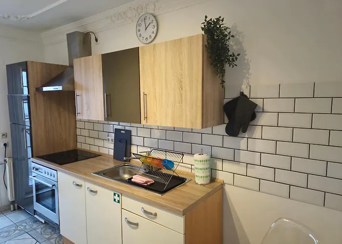 Parkplaetze, Einzelbetten, 2 Balkone, Fast Wi-fi 100 Mbit, Homeoffice, Aufzug, Lichtdurchflutet, Panoramablick