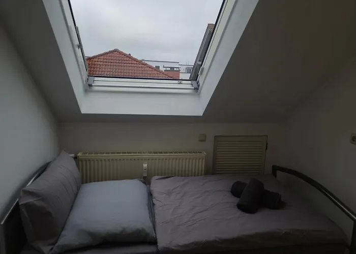 Apartment Parkplaetze, Einzelbetten, 2 Balkone, Fast Wi-fi 100 Mbit, Homeoffice, Aufzug, Lichtdurchflutet, Panoramablick *